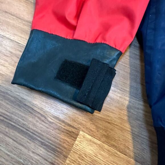 Gill Gill-tex Kayaking Jacket Red, Yellow, Blue | Men Size Large - Picture 10 of 16